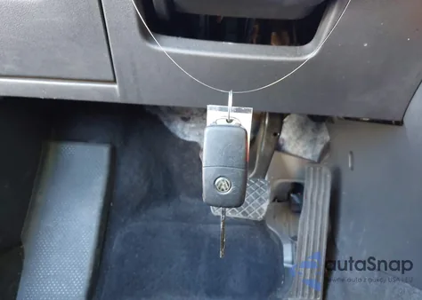 2019 Volkswagen Beetle 2.0T Final Edition Se/2.0T Final Edition Sel/2.0T S/2.0T Se from USA, damaged, VIN 3VW5DAAT8KM502051